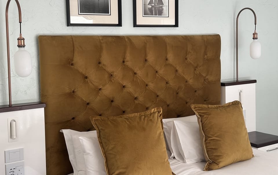 Lion Room — photo 1 of 6